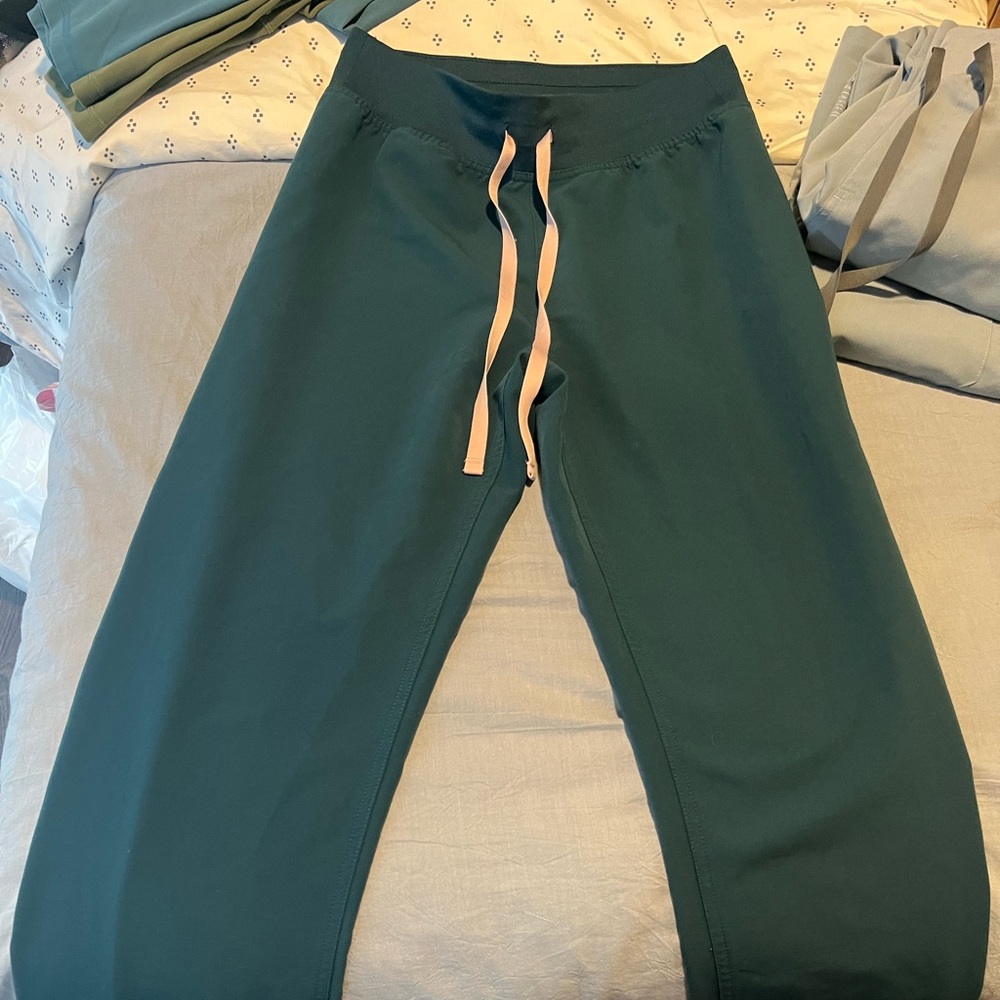 High Waisted Livingston™ Basic Scrub Pants Teal and pink